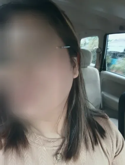 Anja, 33