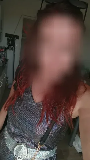 Charlotte, 39