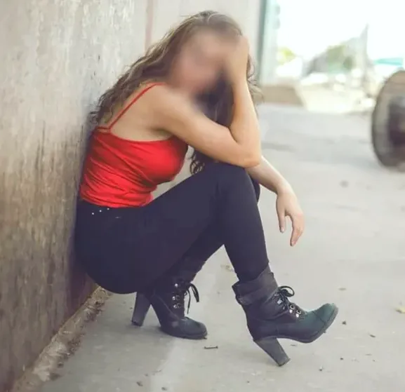 Christina, 37