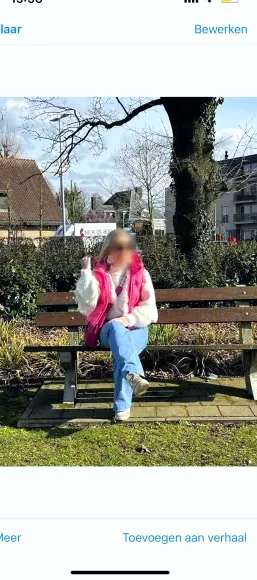 Denise, 26