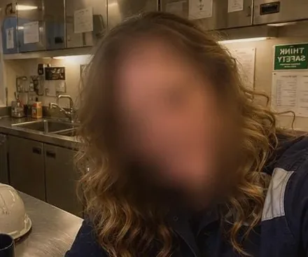 Dilara, 39