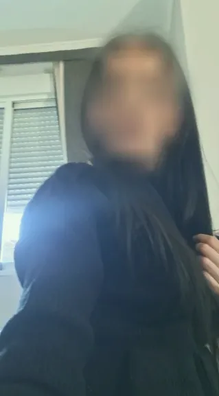 Elena, 39