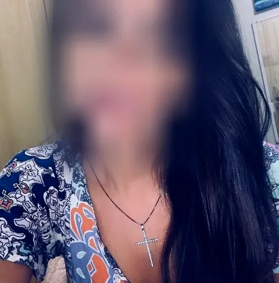 Jasmin, 38