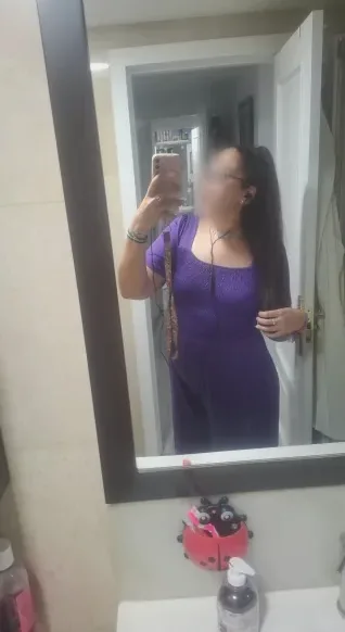 Katrin, 34
