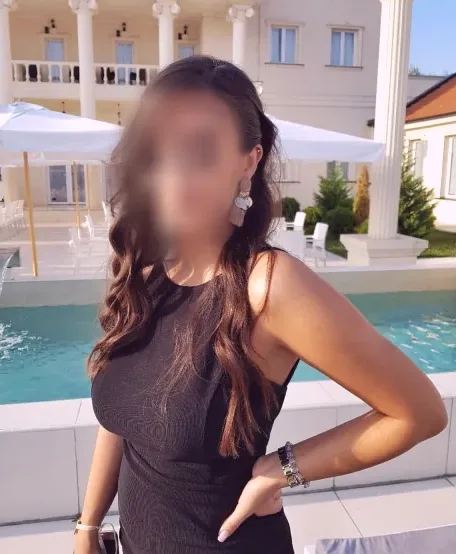 Meike, 29