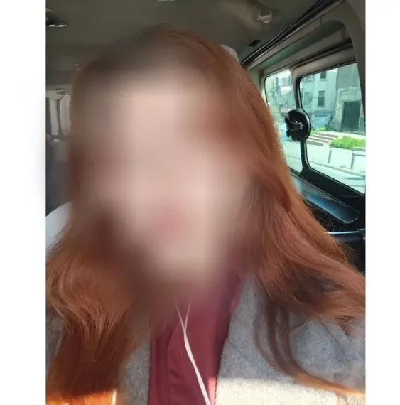 Miriam, 27