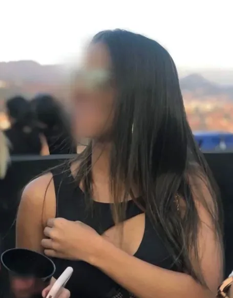 Nisa, 23