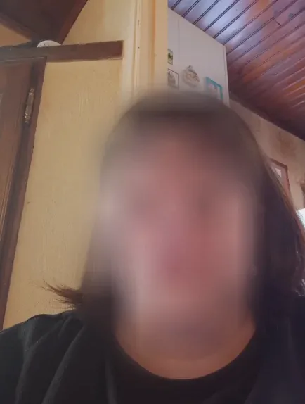 Selina, 39