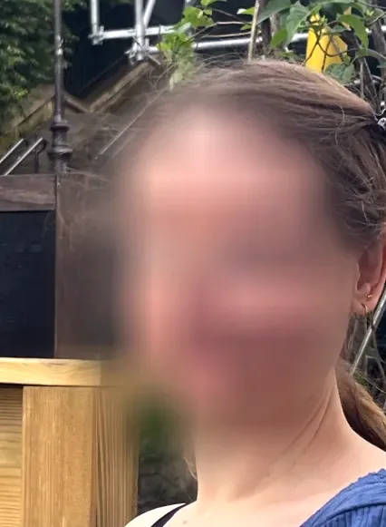 Stefanie, 34